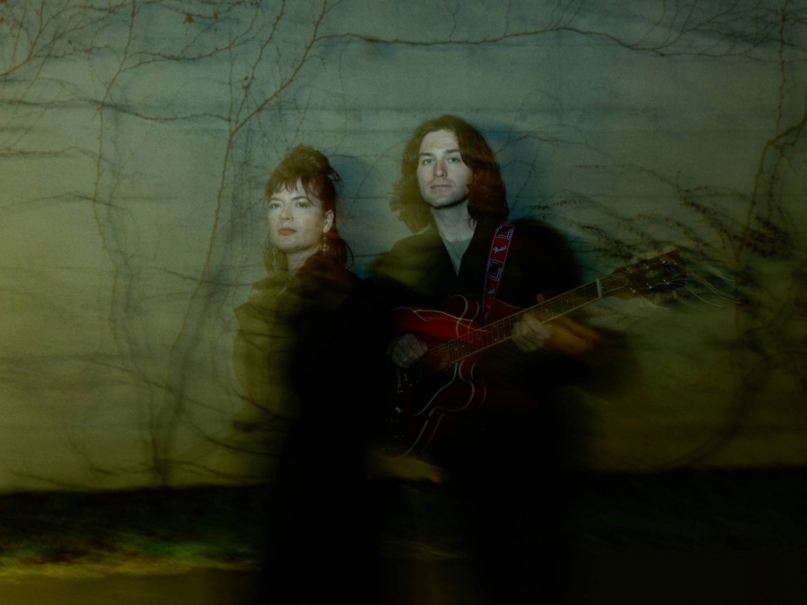 Elina Duni & Rob Luft: Reaching for the moon